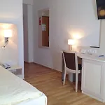 Am Quellberg Hotell